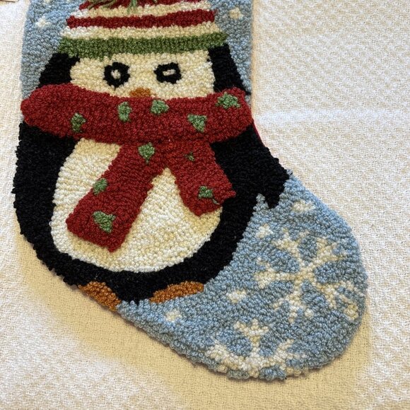 JC Penney North Pole Trading Co 3D Penguin With Scarf‎ Hooked Stocking NWT - Picture 4 of 7